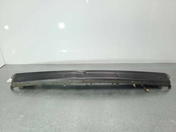RENAULT MASTER X62 09/2011-2024 REAR BUMPER BAR CENTRE W/ PARK SENSOR