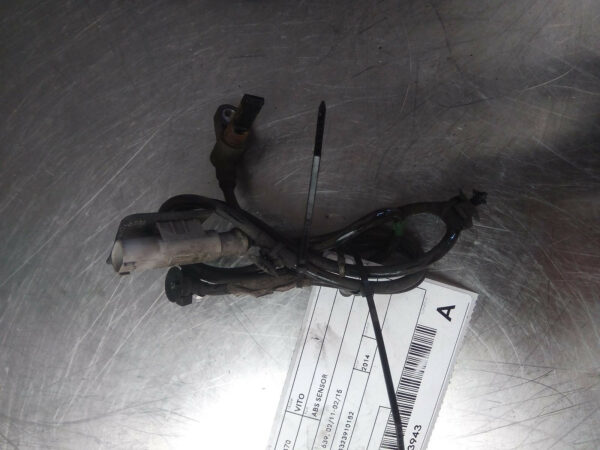 MERCEDES BENZ VITO 639 05/2004-02/2015 ABS SENSOR RIGHT REAR