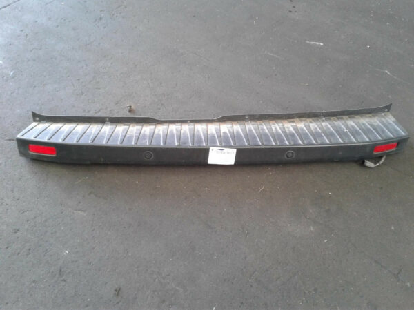 FORD TRANSIT VO 05/2019-2023 REAR BUMPER BAR CENTRE ONLY