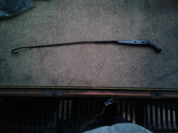 MERCEDES BENZ VITO 638 02/1998-12/2004 RIGHT WIPER ARM VAN 6388202744