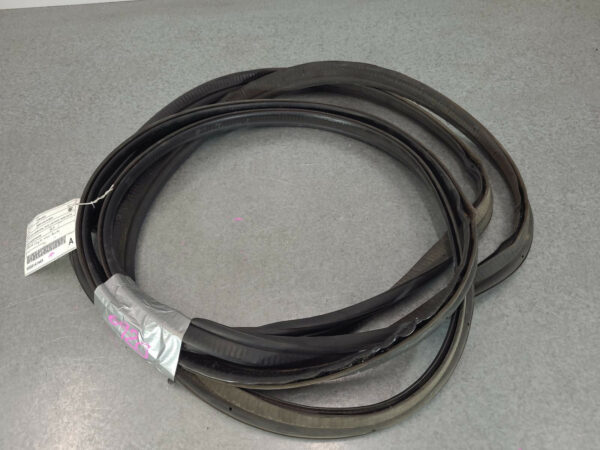 MERCEDES BENZ SPRINTER NCV3 10/2006-04/2018 BARN DOOR RUBBER SEAL LOW ROOF