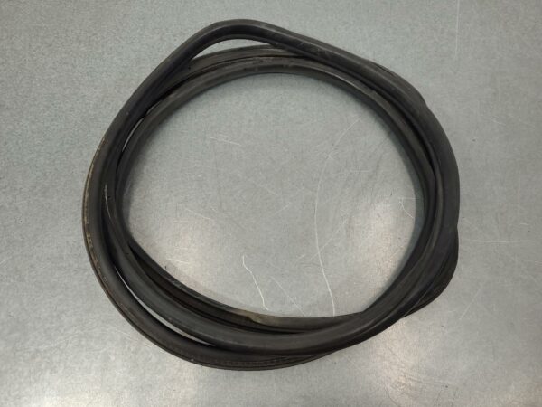 MERCEDES SPRINTER BODY SEAL RUBBER RH FRONT RUBBER SEAL, NCV3, VAN, 10/06-04/18