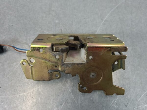 MERCEDES SPRINTER 1998-2006 LOCK MECHANISM LEFT REAR SLIDE DOOR LOCK, 02/98-10/0