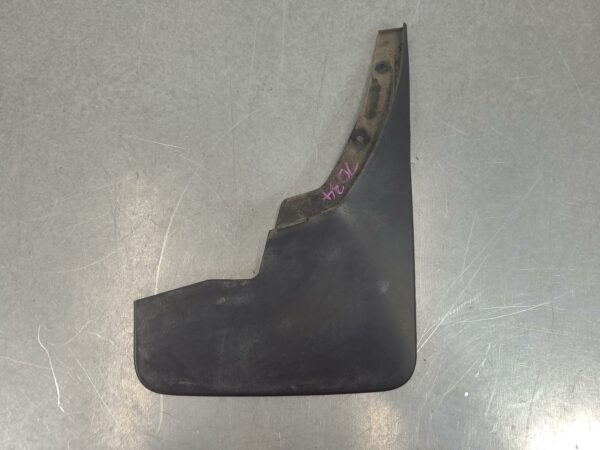 NISSAN NAVARA 2015-2025 MUD FLAPS NP300, RH FRONT, 04/15-