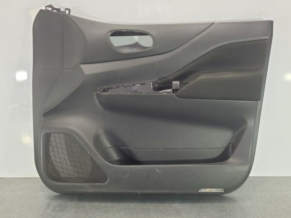 NISSAN NAVARA 2015-2025 DOOR TRIM NP300, RH FRONT, CLOTH, 04/15-