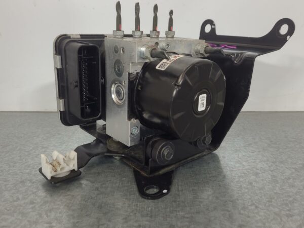 NISSAN NAVARA 2015-2025 ABS PUMP/MODULATOR NP300, P/N 476606KG2A, 04/15-