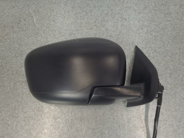 NISSAN NAVARA 2020-2025 RIGHT DOOR MIRROR NP300, MANUAL FOLD, BLACK TYPE, 12/20-