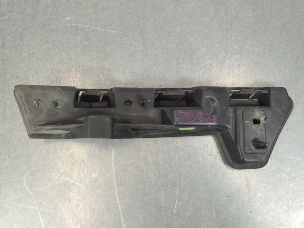 RENAULT MASTER FRONT BAR BRKT/REINFORCEMENT BUMPER TO GUARD BRACKET (LH SIDE), X