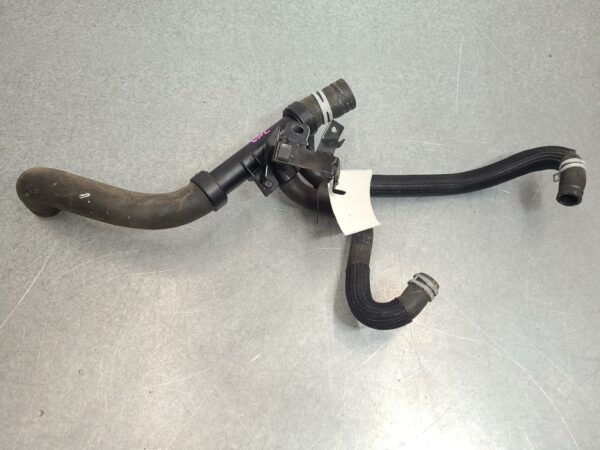 RENAULT TRAFIC 2015-2025 WATER PIPES/OUTLETS X82, 01/15-