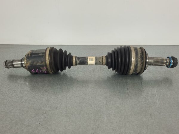 TOYOTA HILUX 2005-2015 LEFT DRIVESHAFT FRONT, 03/05-08/15