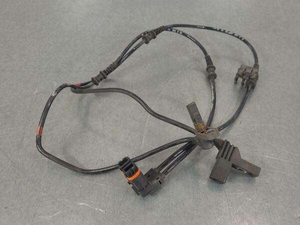 MERCEDES VITO 2004-2015 ABS SENSOR LH FRONT, 639, 05/04-02/15