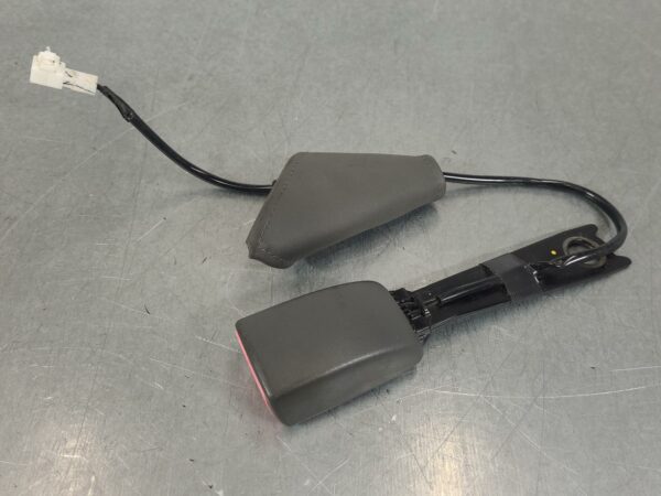 TOYOTA HILUX 2011-2015 SEAT BELT RH FRONT, SEAT BELT STALK ONLY, DARK GREY, 07/1