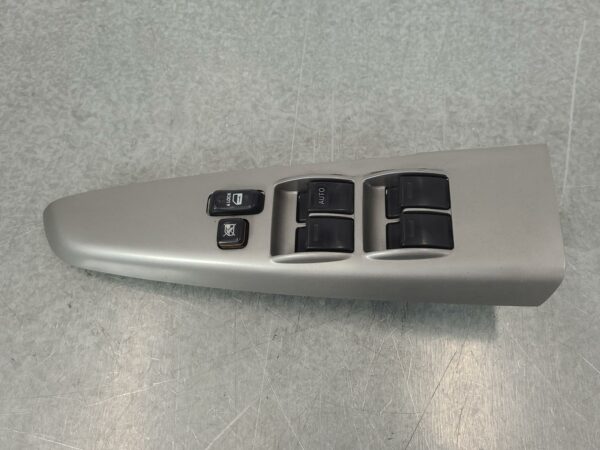 TOYOTA HILUX 2005-2011 POWER WINDOW SWITCH RH FRONT (MASTER SWITCH), 4DR SWITCH