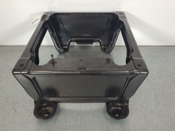 RENAULT MASTER 2011-2025 SEAT BOX X62, 09/11-