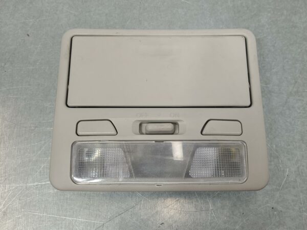 MITSUBISHI TRITON 2015-2023 COURTESY LIGHT MQ-MR, DUAL/EXTRA CAB, FRONT, W/ SUNG