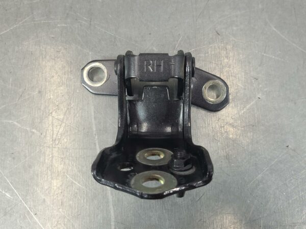 FORD RANGER 2022-2025 DOOR HINGE/RUNNER RA, RH REAR (LOWER), DUAL CAB, 05/22-