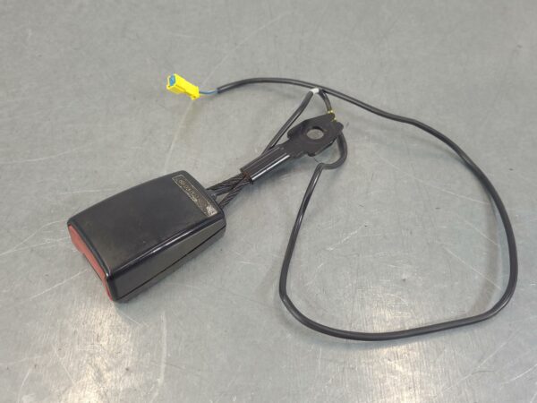 MERCEDES VITO 2011-2015 SEAT BELT RH FRONT, SEAT BELT STALK ONLY, 639, 02/11-02/