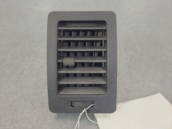 TOYOTA HILUX 2005-2015 TRIM PANEL DASH VENT, RH SIDE (ABOVE CUP HOLDER), BLACK,