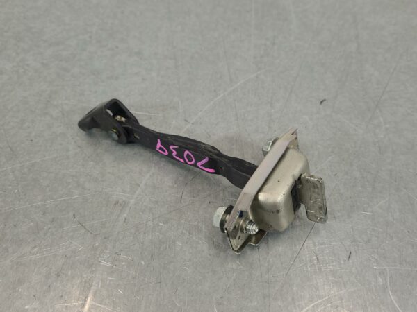 TOYOTA HILUX 2005-2015 DOOR HINGE/RUNNER CHECK STRAP, LH FRONT, 03/05-08/15