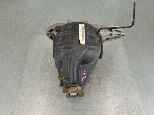 MERCEDES VITO 2004-2015 DIFFERENTIAL CENTRE 3.273 RATIO, 639, 04/04-02/15