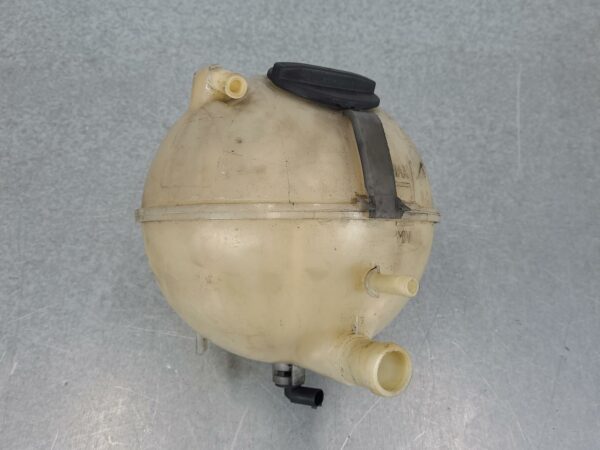 MERCEDES VITO 2004-2015 OVERFLOW BOTTLE 639, 04/04-02/15