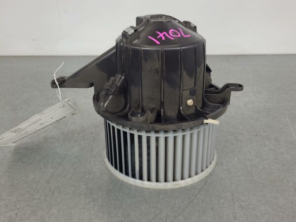 MERCEDES VITO 2015-2024 HEATER FAN MOTOR 447, FRONT, 03/15-