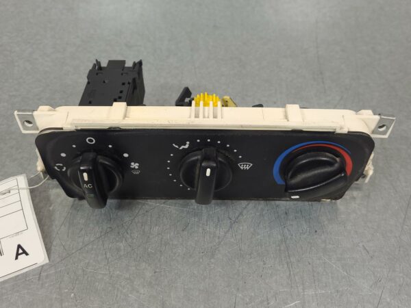 FORD TRANSIT 2006-2014 HEATER/AC CONTROLS VM SI-II, 07/06-02/14