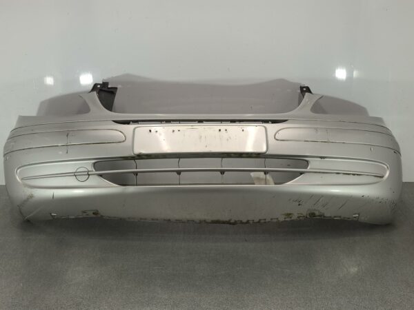 MERCEDES VITO 2004-2011 FRONT BUMPER 639, COLOUR CODED, NON PARK SENSORS/WASHERS