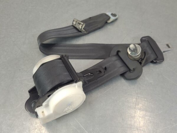 FORD RANGER 2011-2015 SEAT BELT LH REAR, SEAT BELT ONLY, DUAL CAB, PX SERIES 1,