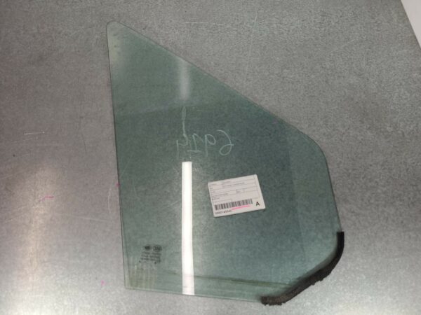 LDV DELIVER 9 2020-2024 LEFT FRONT 1/4 DOOR GLASS 07/20-
