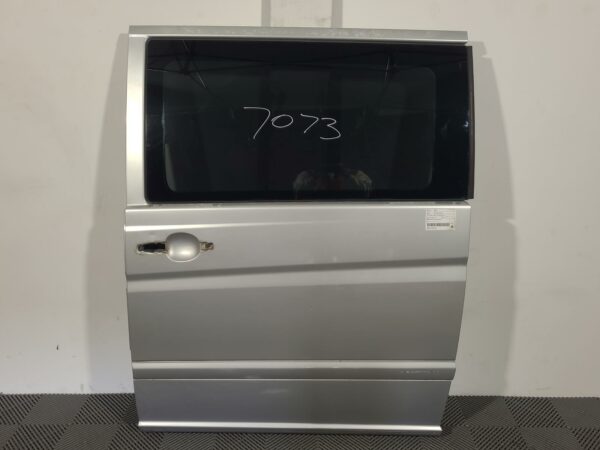 MERCEDES VITO 2004-2015 LEFT REAR DOOR 639, SLIDING, GLASS TYPE, 04/04-02/15