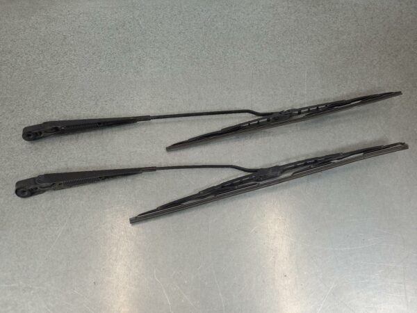 FORD TRANSIT 2006-2014 WIPER ARM FRONT (PAIR), VM, 07/06-02/14