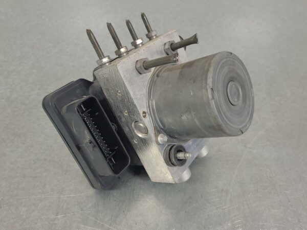 MERCEDES SPRINTER 2006-2018 ABS PUMP/MODULATOR NCV3, 10/06-04/18
