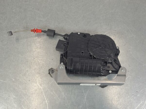 MERCEDES VITO 2015-2024 LOCK MECHANISM 447, LEFT REAR DOOR POWER CLOSING ACTUATO