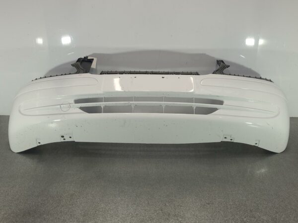 MERCEDES VITO 2004-2011 FRONT BUMPER 639, COLOUR CODED, NON PARK SENSORS/WASHERS