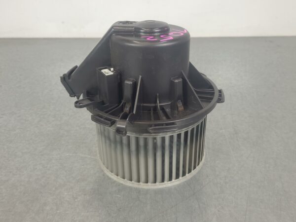 MERCEDES SPRINTER 2006-2018 HEATER FAN MOTOR NCV3, 10/06-04/18