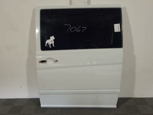 MERCEDES VITO 2004-2015 LEFT REAR DOOR 639, SLIDING, GLASS TYPE, 04/04-02/15