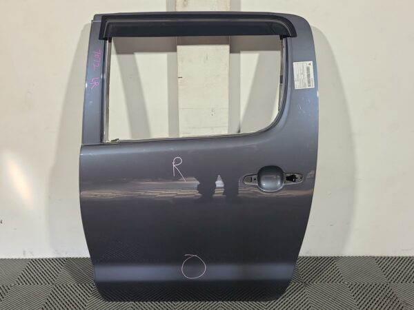 TOYOTA HILUX 2005-2015 LEFT REAR DOOR DUAL CAB, 02/05-08/15