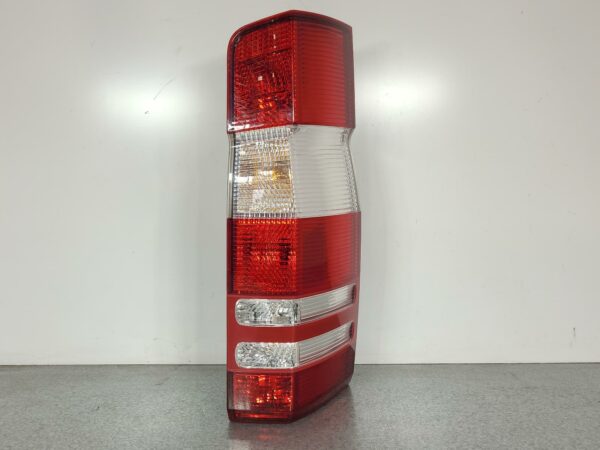 MERCEDES SPRINTER 2006-2018 RIGHT TAILLIGHT NCV3, VAN/BUS, 10/06-04/18