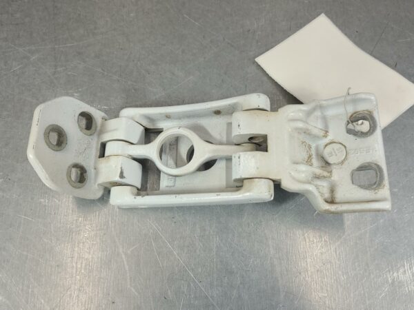 RENAULT MASTER 2011-2024 BOOTLID/TAILGATE HINGE BARN DOOR HINGE (LH SIDE), UPPER