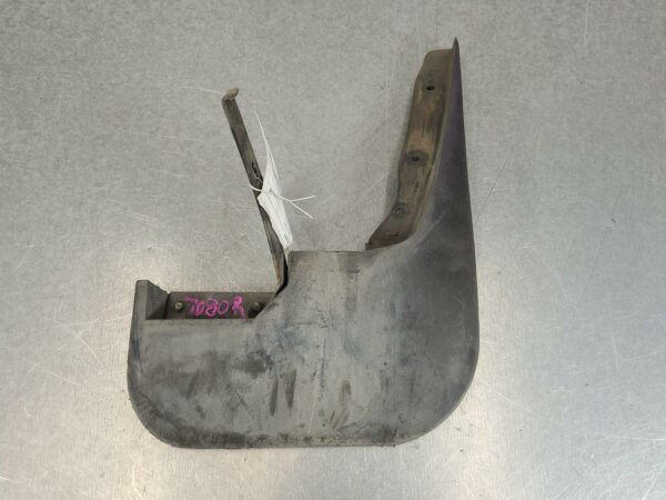 FORD TRANSIT 2000-2006 MUD FLAPS RH FRONT, VH-VJ, 10/00-08/06