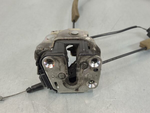 RENAULT MASTER 2011-2024 LOCK MECHANISM LEFT REAR DOOR LOCK, W/ MANUAL SLIDE DOO