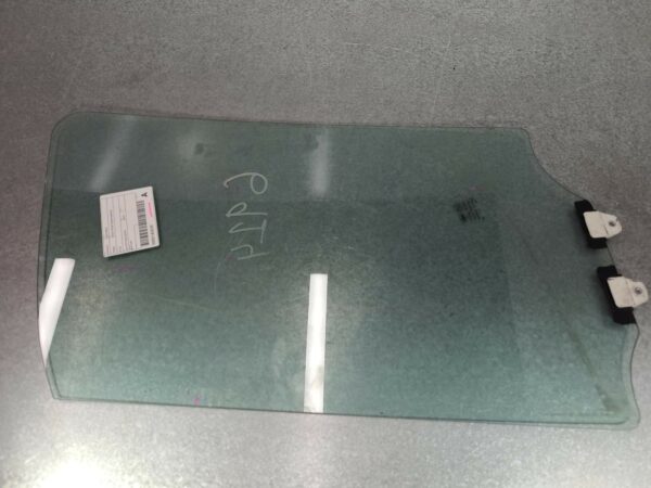 LDV DELIVER 9 2020-2024 RIGHT FRONT DOOR WINDOW 07/20-