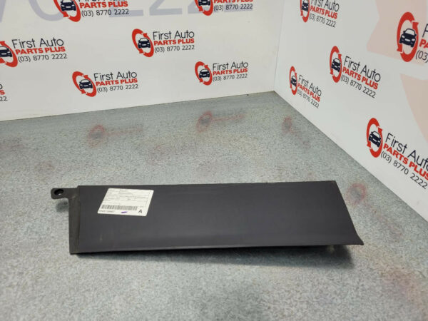 LDV DELIVER 9 07/2020-2024 RIGHT REAR PANEL MOULD IN FRONT REAR WHEEL