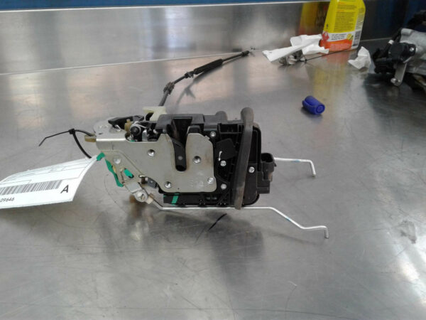 LDV T60 SK8C 07/2017-2024 LOCK MECHANISM RIGHT FRONT DOOR