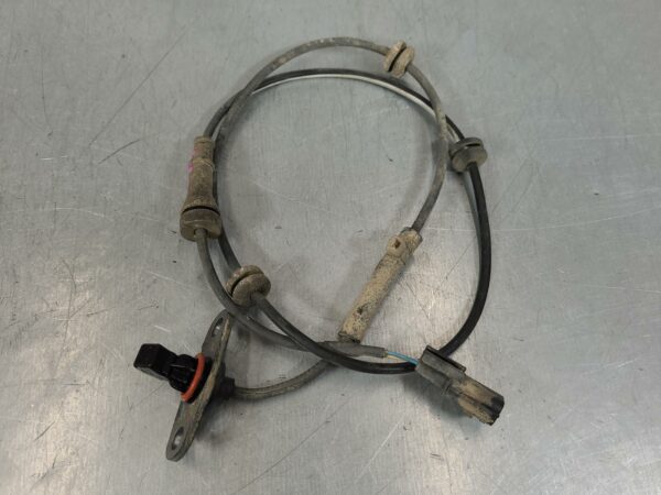 NISSAN NAVARA 2015-2025 ABS SENSOR NP300, RH REAR, 04/15-