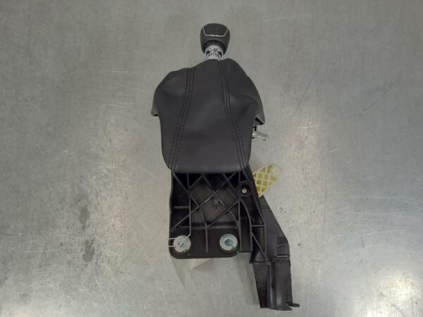 FORD TRANSIT CUSTOM 2013-2017 GEAR STICK/SHIFTER VN, MANUAL T/M, DIESEL, 2.2, TU