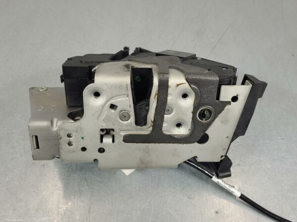 FORD TRANSIT 2014-2024 LOCK MECHANISM RIGHT FRONT DOOR LOCK, VO, 02/14-