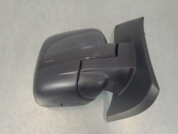 RENAULT TRAFIC 2015-2021 RIGHT DOOR MIRROR X82, COLOUR CODED, 01/15-12/21