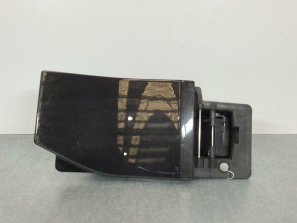 RENAULT TRAFIC 2015-2024 FUEL DOOR / FILLER FUEL FLAP, X82, 01/15-